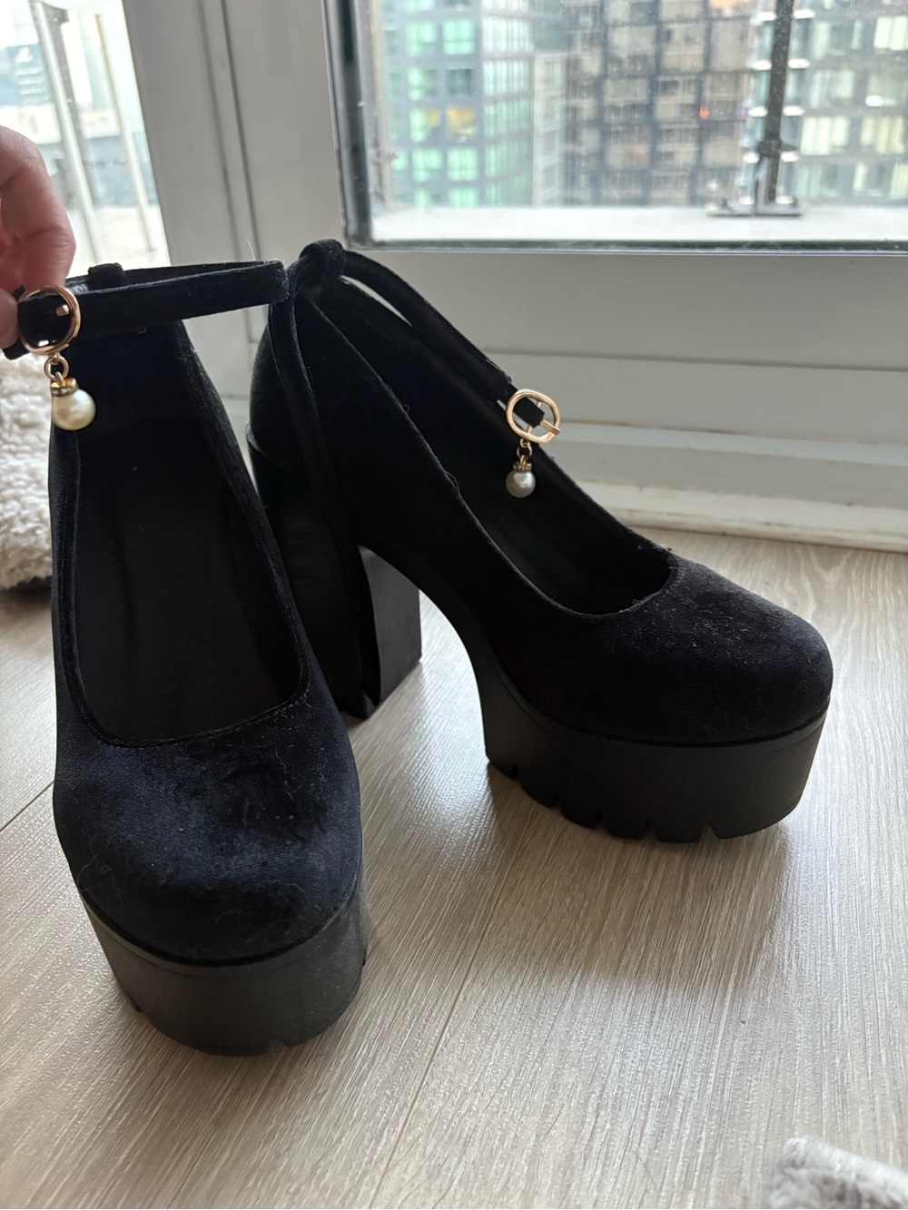 Black Platform Mary Jane Heels with Pearl Charm - Picture 2 of 2